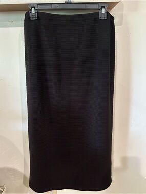 Black Textured Midi Skirt - Classic Women's Workwear